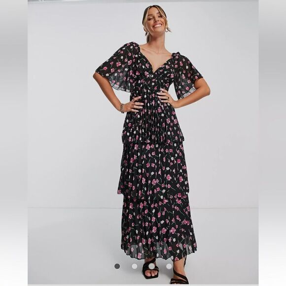 ASOS DESIGN pleated midi dress with tiered skirt in black based pink floral✨ - Picture 1 of 5